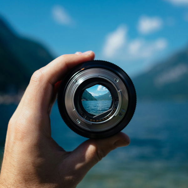 Close-up, view through lens at high quality travel photo image